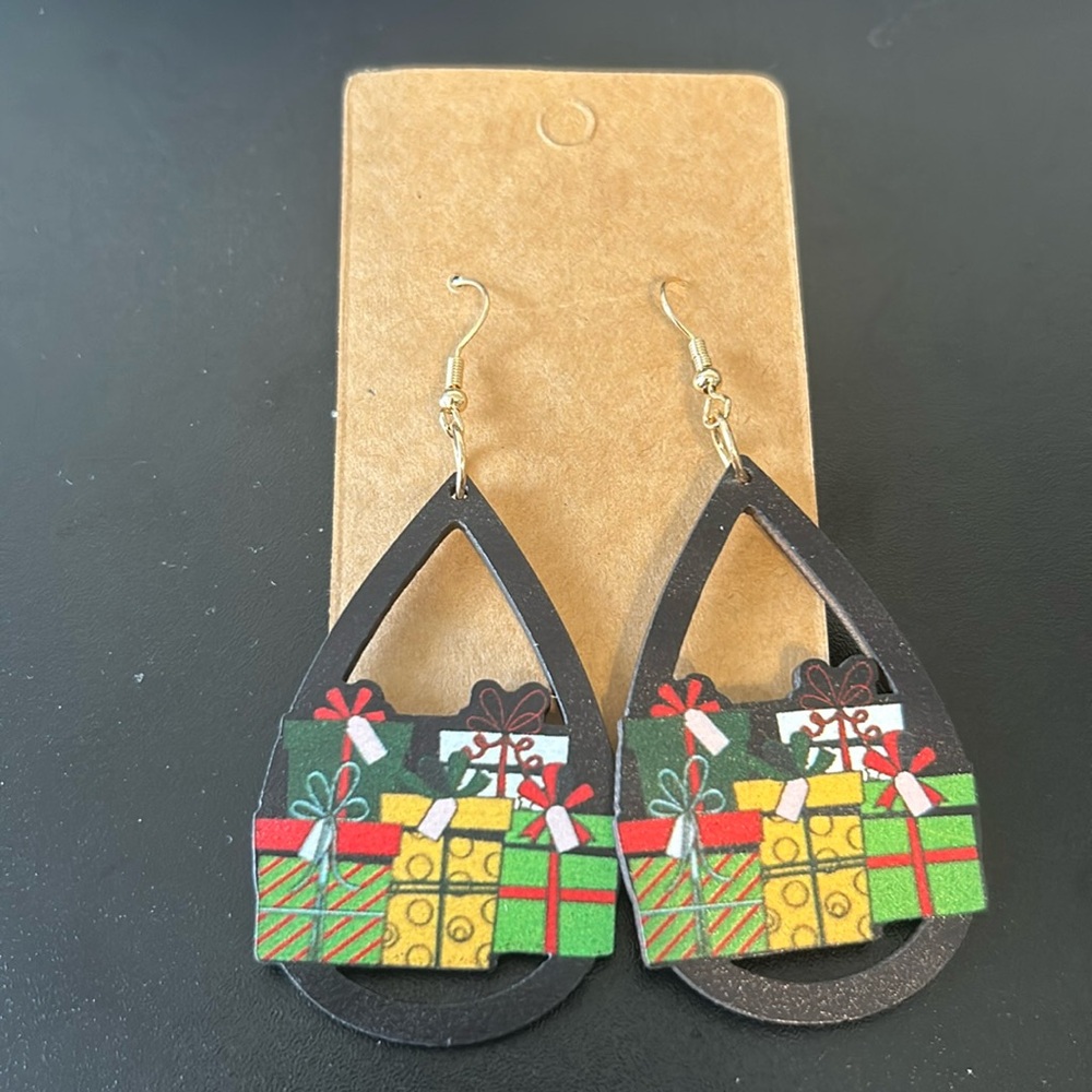 Holiday Gift Earrings
